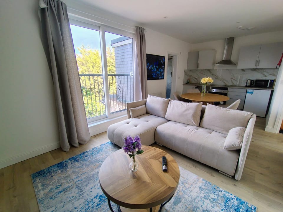 Awesome Flat near Harrow Town Centre Apartment in Harrow