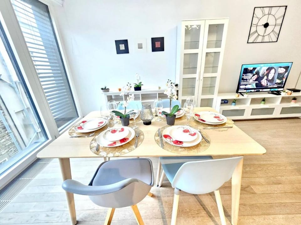 2 Bedroom Urban Escape in Luxembourg Apartment in Luxembourg
