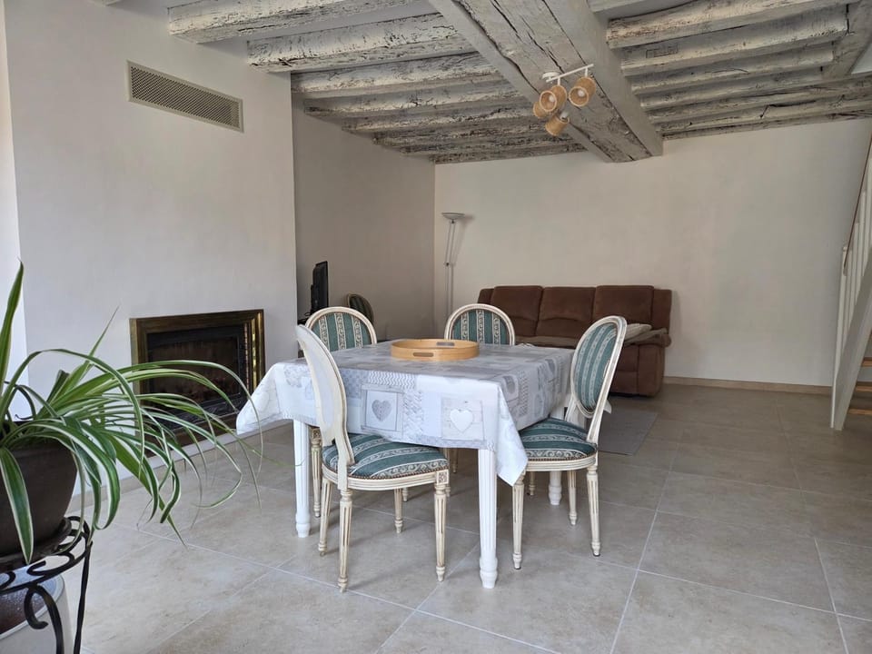 Au petit soulier de Puisaye House in Bourgogne-Franche-Comté