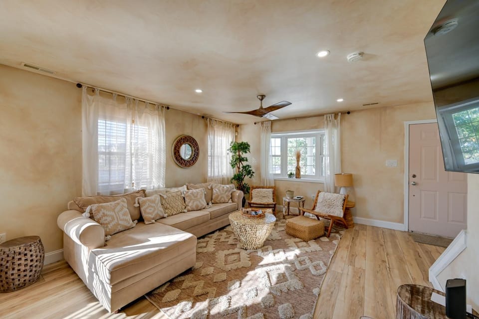 North AC Inlet Area: Near Beach + Boardwalk House in Atlantic City