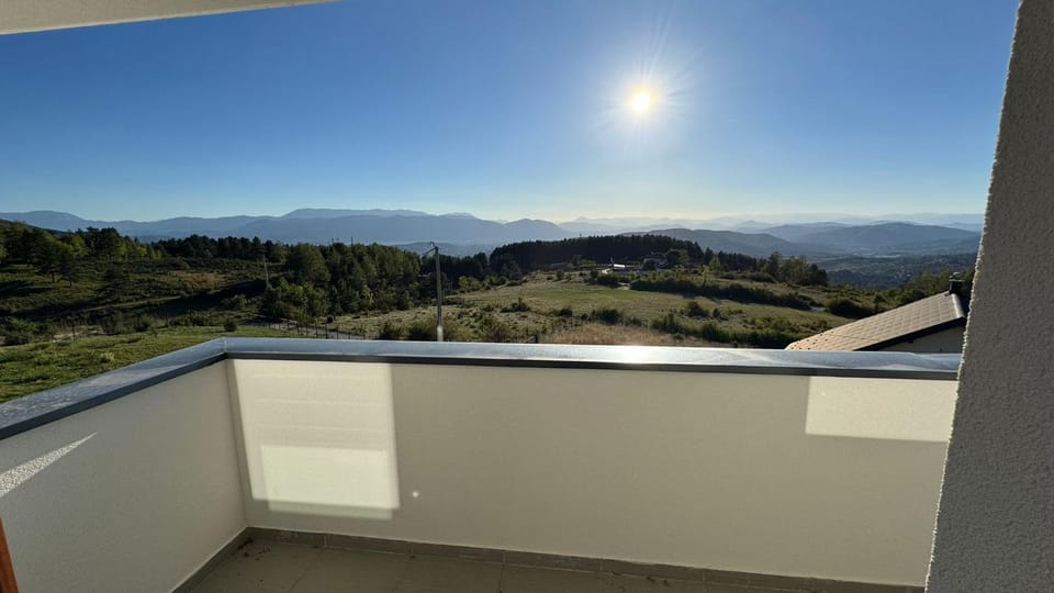 Natural landscape, View (from property/room), Balcony/Terrace