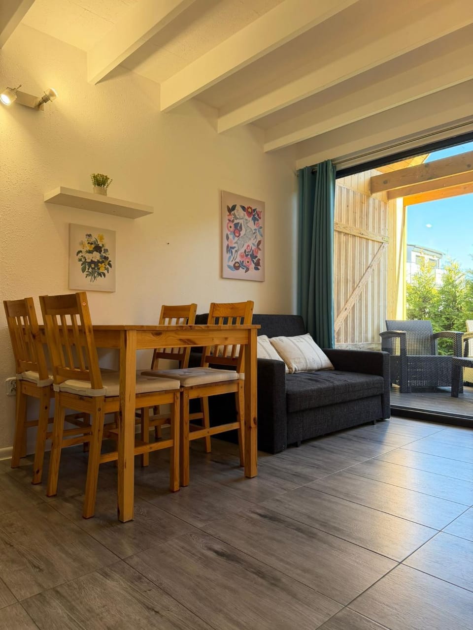 Living room, Seating area, Dining area