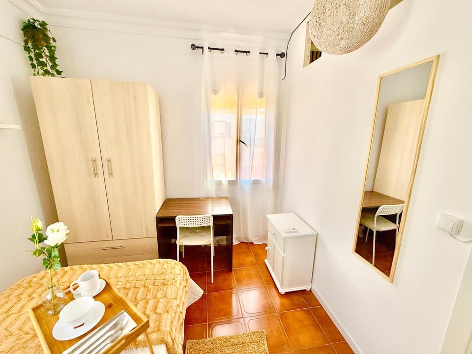 Yañez - 4 Rooms Apartment in Huelva
