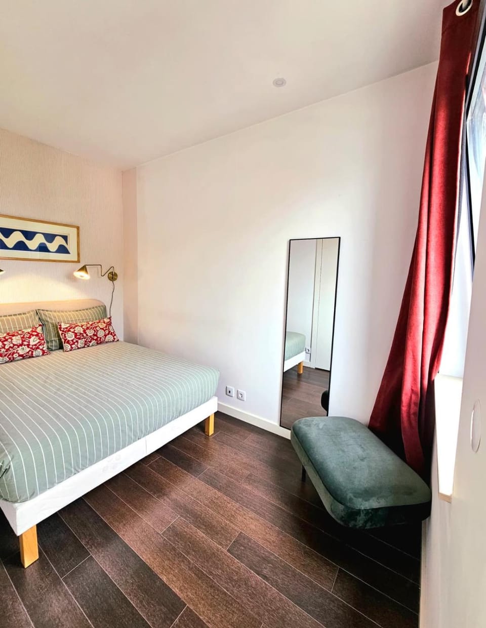 Bed, Bedroom