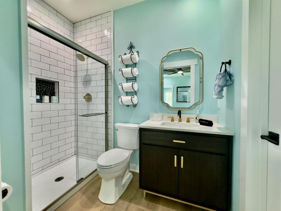 Zenith Beachfront Signature Stay House in Long Beach