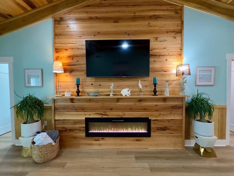 Zenith Beachfront Signature Stay House in Long Beach