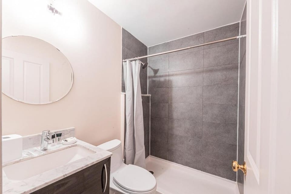 Beacon Hill Boutique Apartment in Beacon Hill