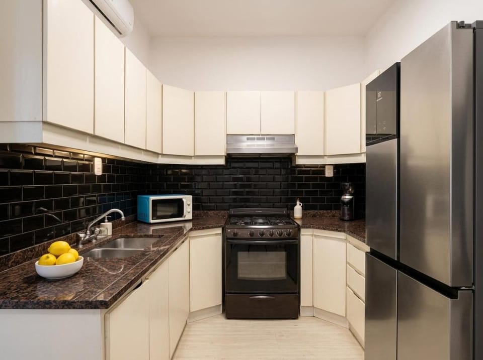 Kitchen or kitchenette, dishwasher, minibar, oven, pet friendly, stove, toaster