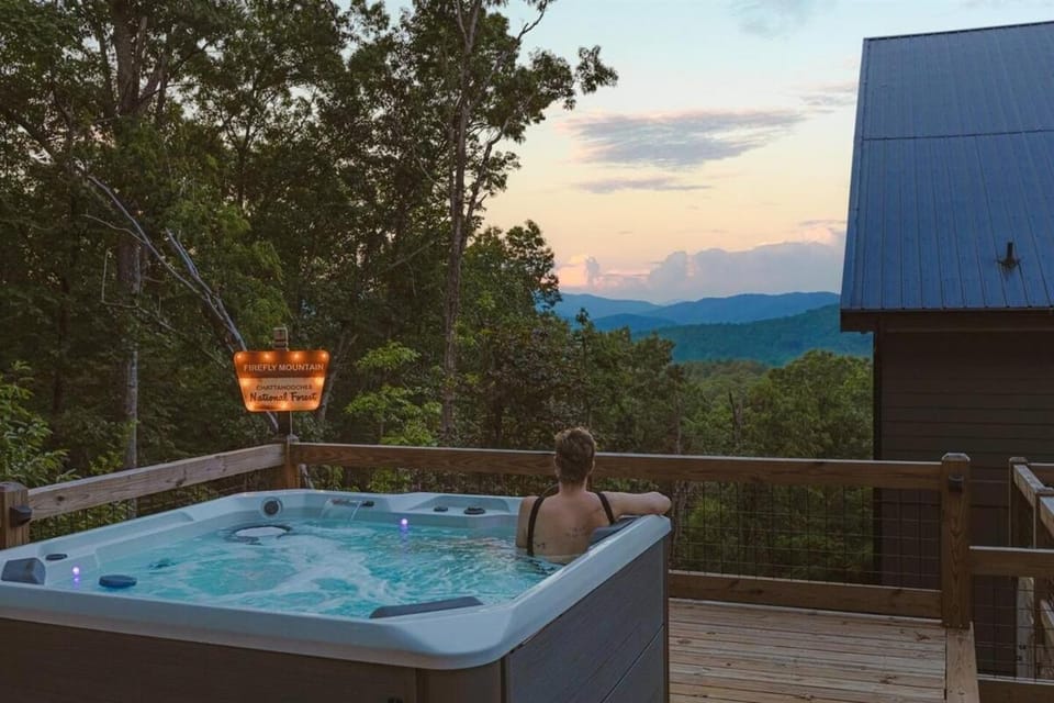 Firefly Mountain House in Georgia