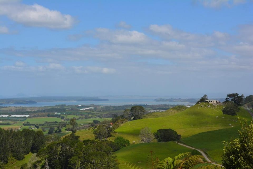 Tūhua View Retreat Chalet in Bay Of Plenty