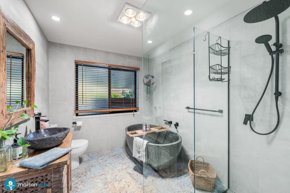 Shower, Bathroom