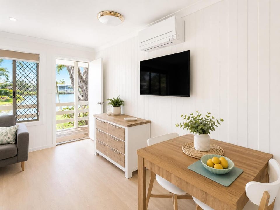 TV and multimedia, Evening entertainment, air conditioner