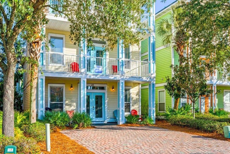 Skip`s Delight Pet friendly Pool view Country House in Destin