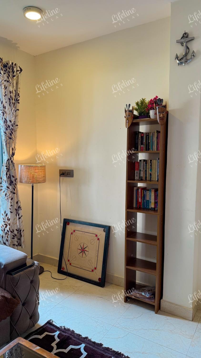 Library, Living room