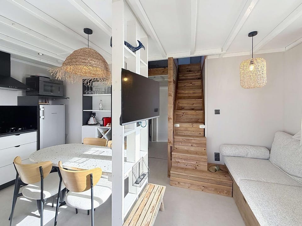 Beach house - 6 pers, piscine chauffée - St-Pair - FR-1-875-3 Chalet in Saint-Pair-sur-Mer