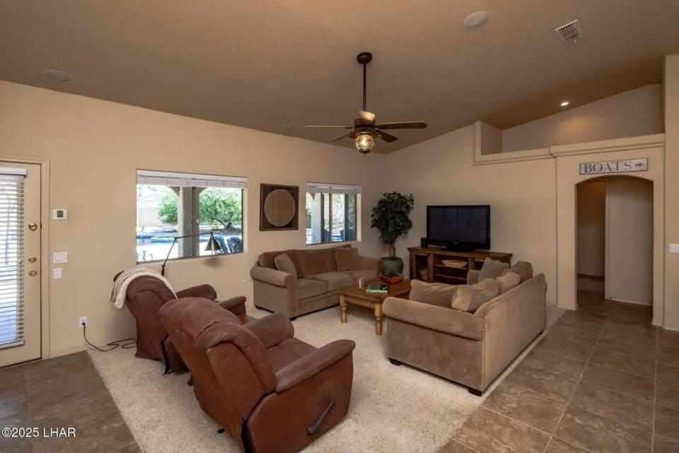 Pascaul Del Sol Pool and Spa House in Lake Havasu City