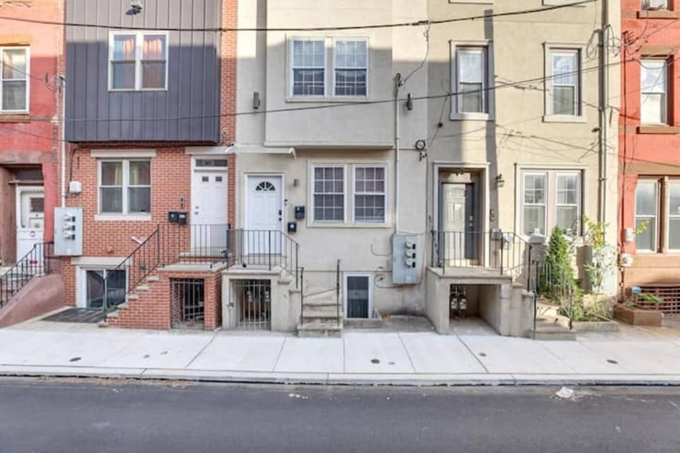 Private Room | Temple U | Fast WiFi | Kitchen VIII Apartment in Philadelphia