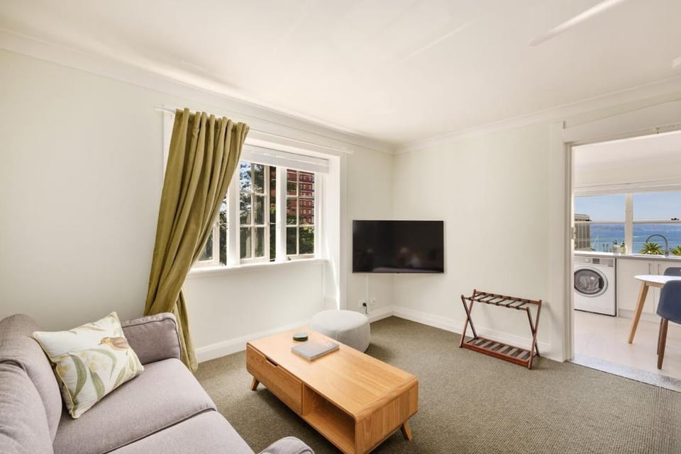 Manly 2A - charming guest house Apartment in Manly