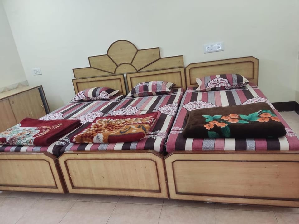 Silver holidays Hotel in Tamil Nadu