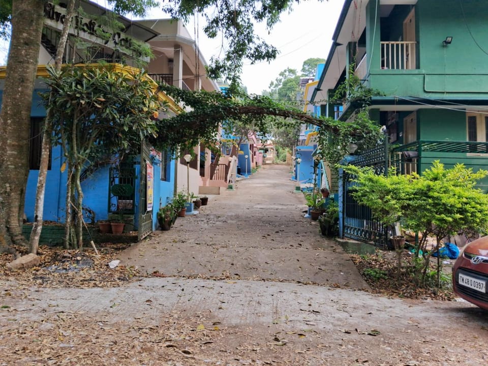 Silver holidays Hotel in Tamil Nadu