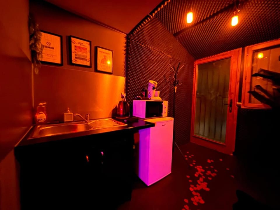 Suite XOXO Apartment in Île-de-France