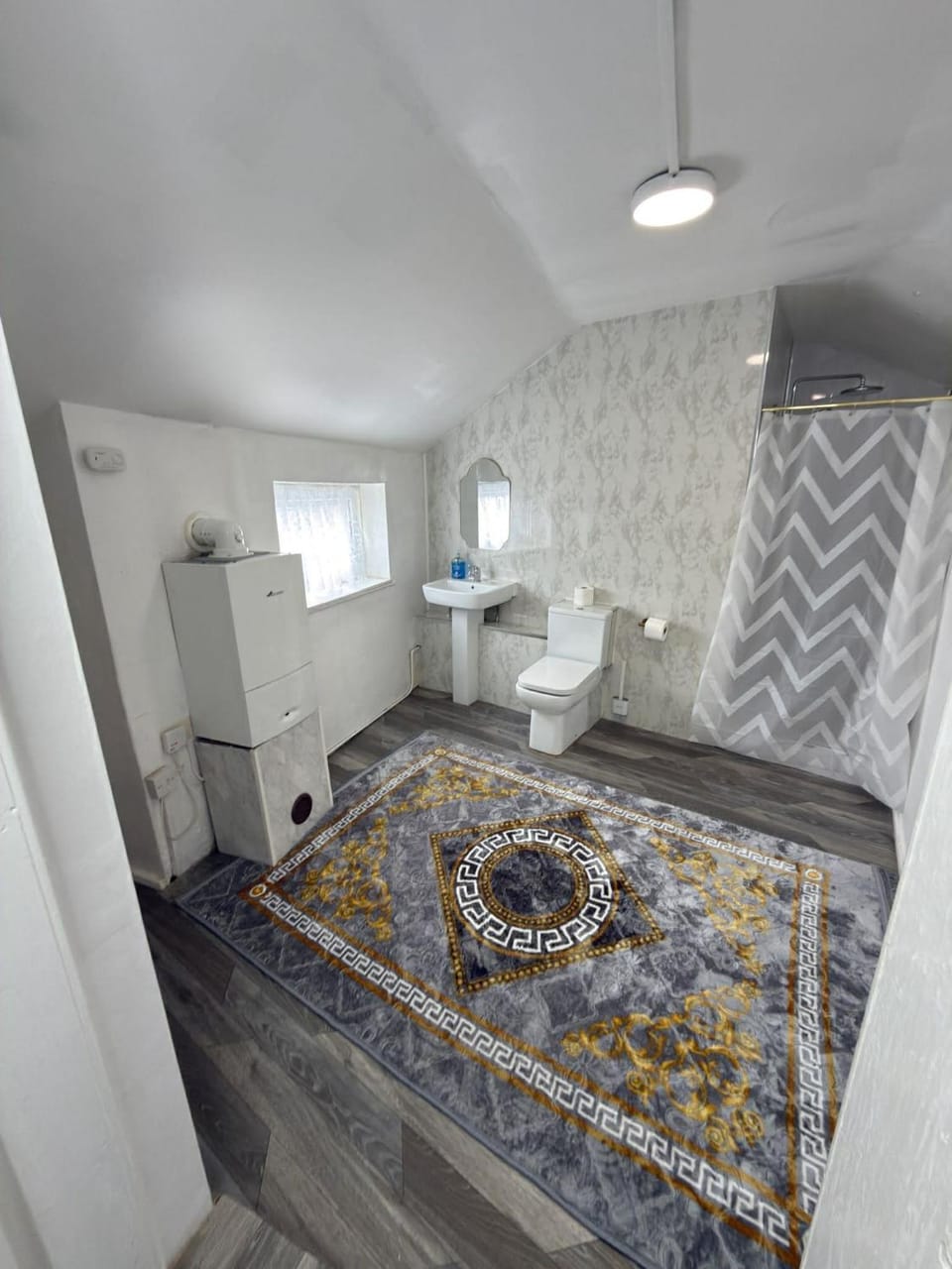 ARTEMIS APARTMENT - By the Sea - SLEEPS TEN ! Apartment in Blackpool
