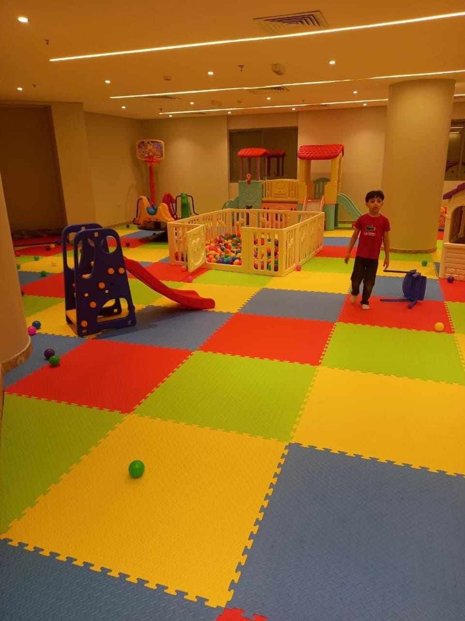 Shared rooms for MEN سكن شباب مشترك في المجاز 2 Hostel in Al Sharjah