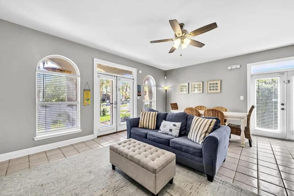 Crystal Beach Home with Private Pool Walk to Beach House in Destin