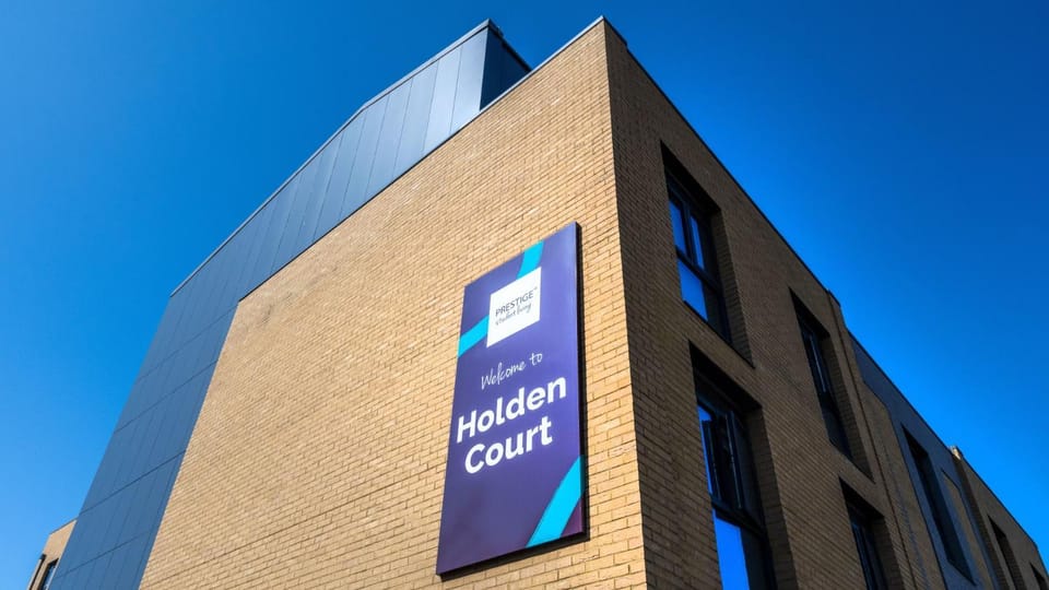 For Students Only Holden Court in Brighton Apartment in Brighton