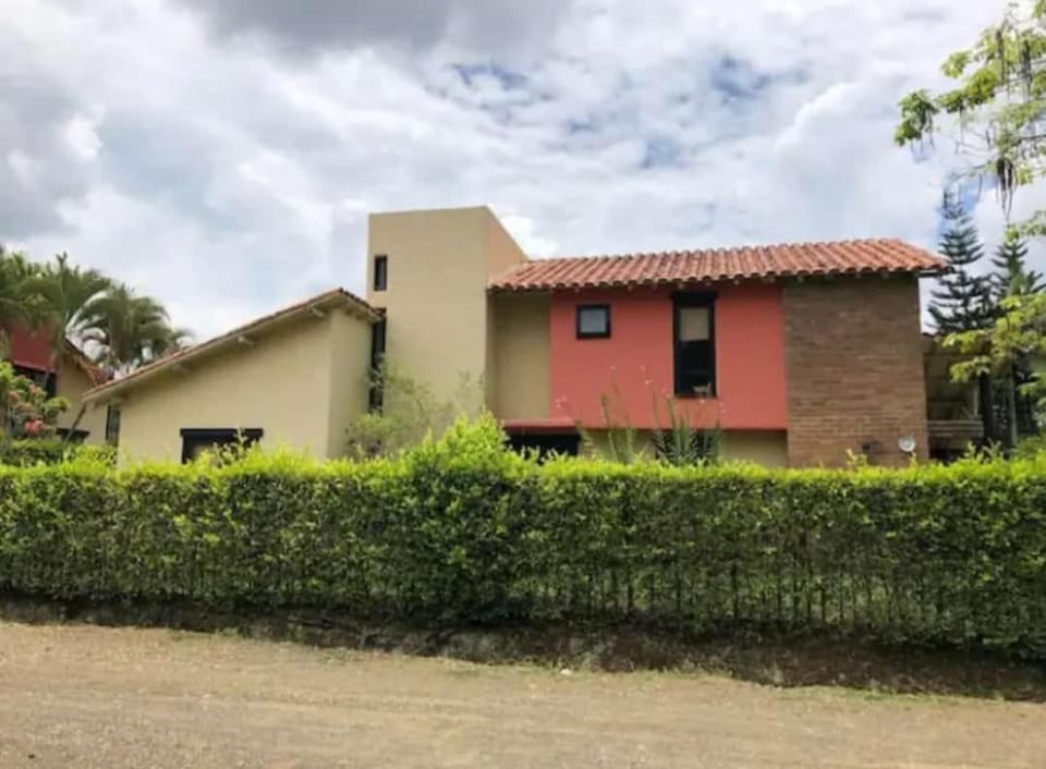 Spectacular property in Panaca, Coffee Region Villa in Quindio, Colombia