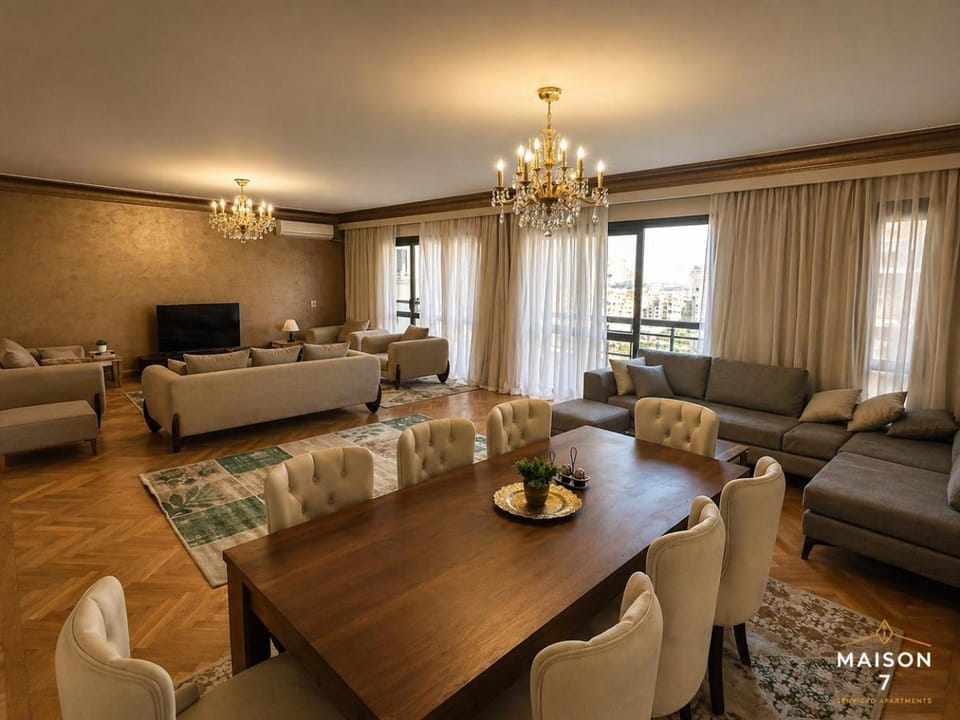 Communal lounge/ TV room, TV and multimedia, Living room, Seating area, Evening entertainment