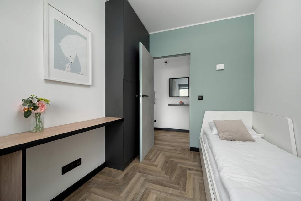Bed, Photo of the whole room, Bedroom, pet friendly