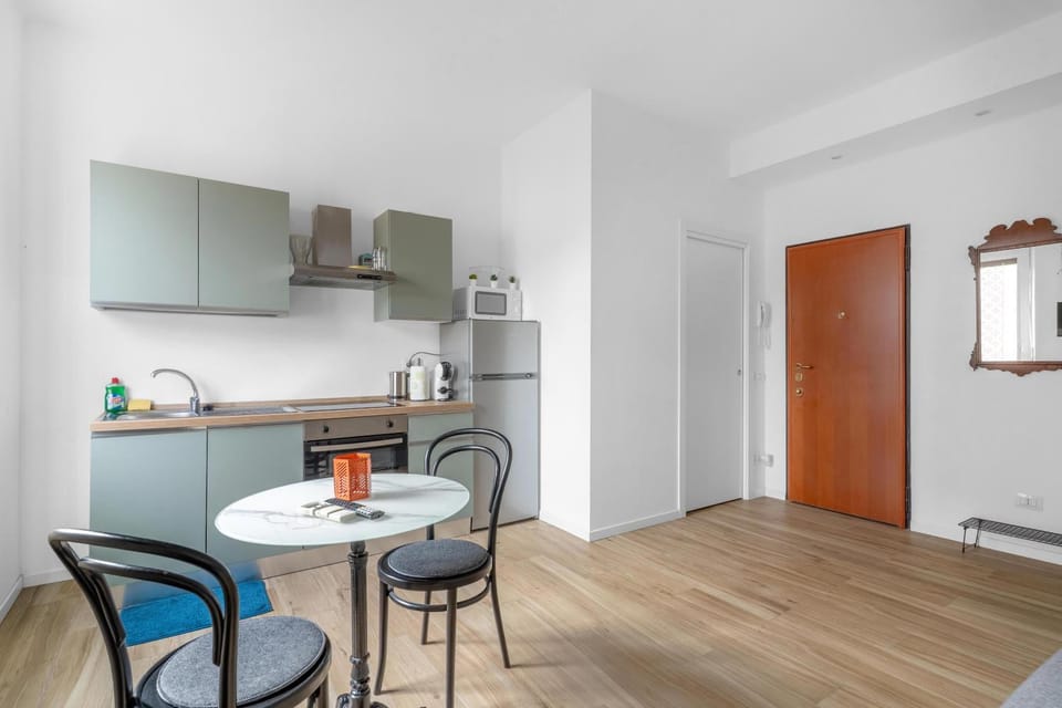 Seating area, kitchen, kitchen