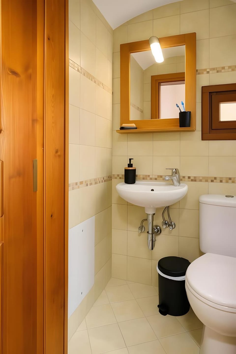 Bathroom, Living room
