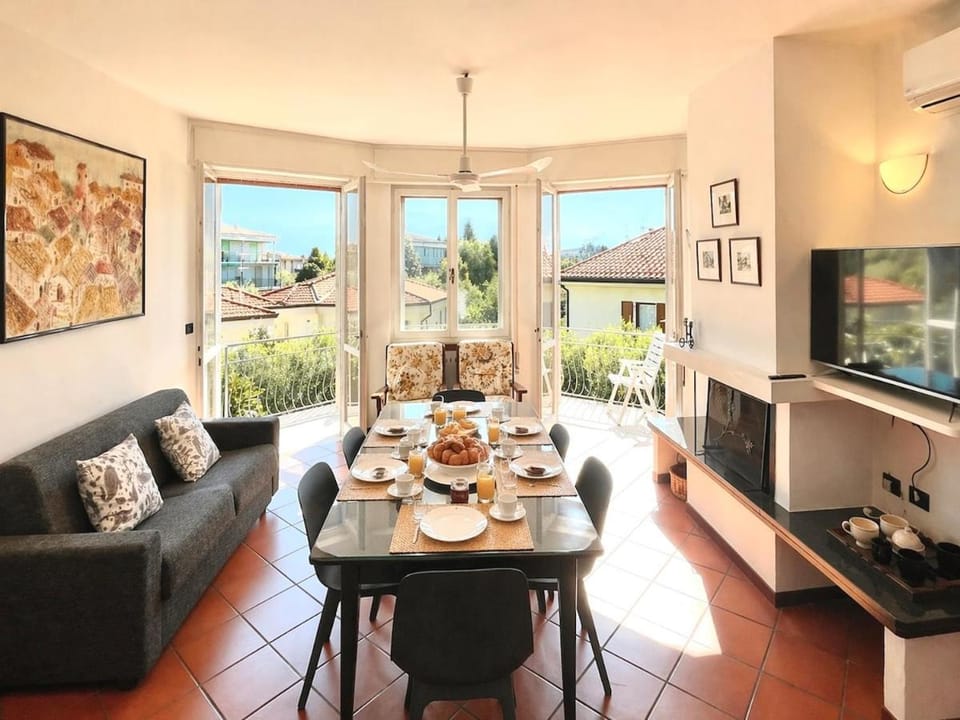 D1MORA Joia - Chill Garden Stay, Bikes&Lake Vibes Apartment in Lake Garda