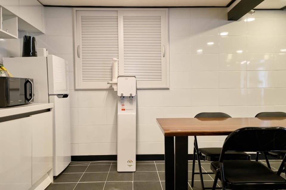 Communal kitchen