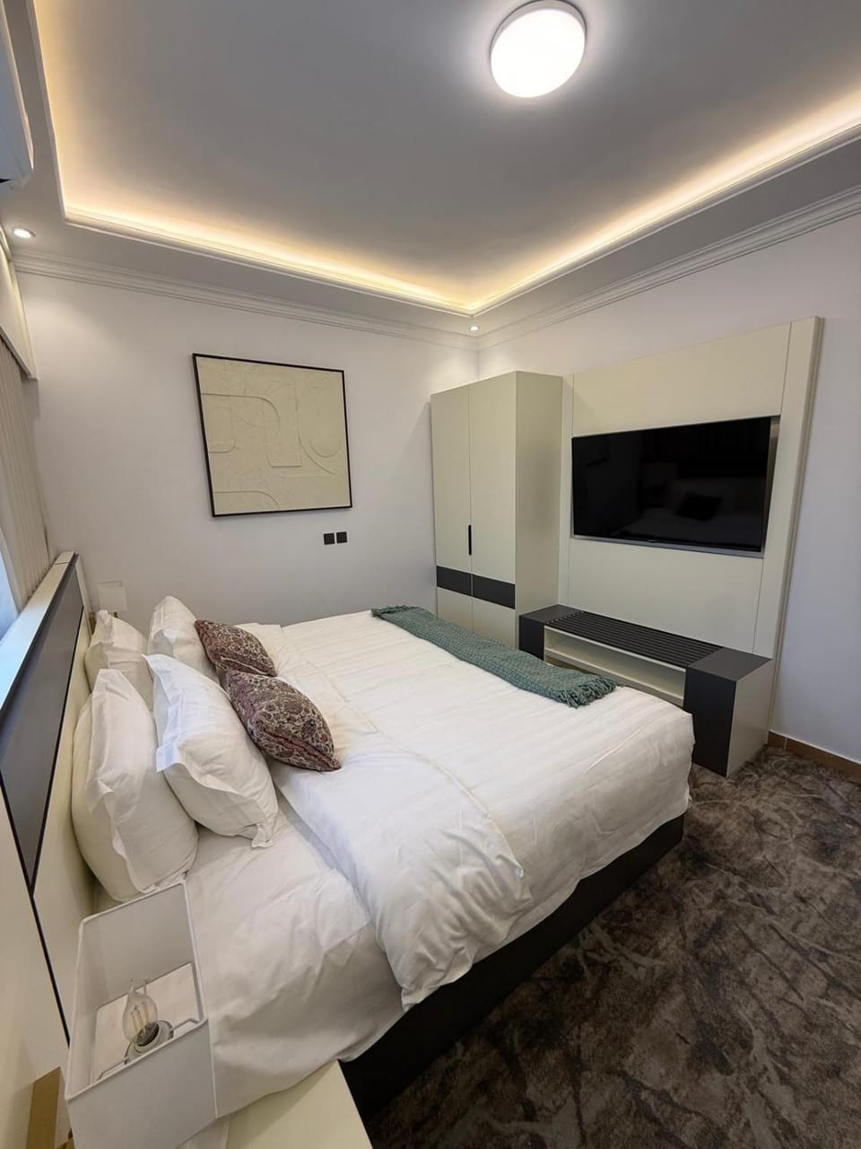 Bed, TV and multimedia