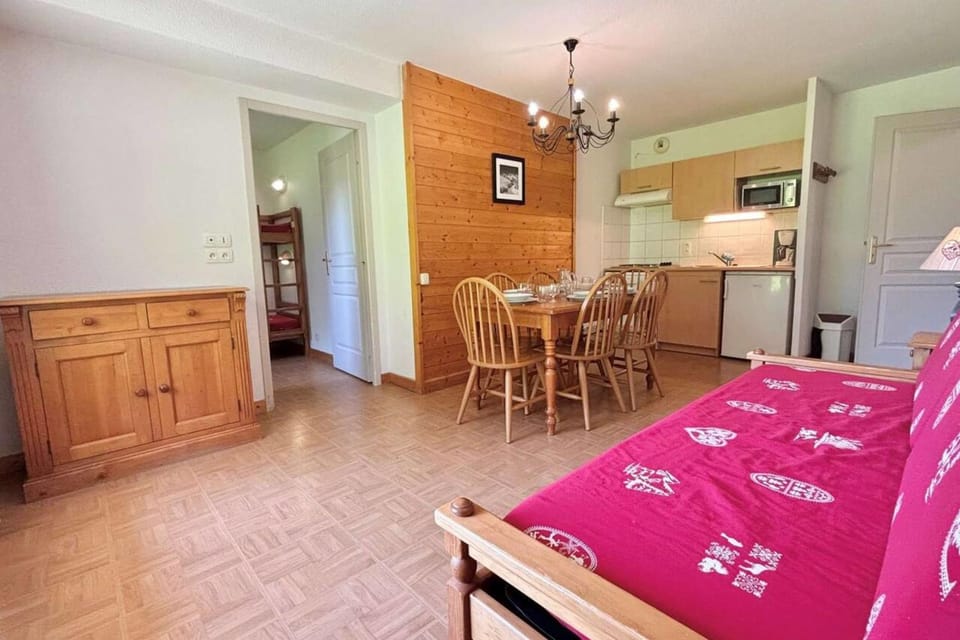 Skiing terrace swimming pool ideal apartment Apartment in Haute-Savoie