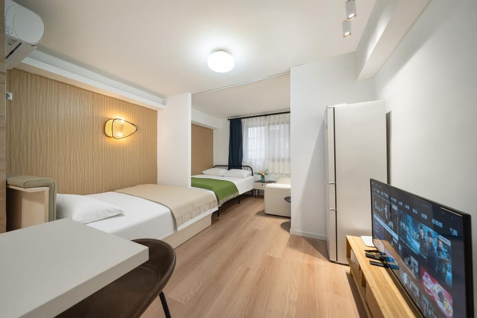 Bed, Living room, Bedroom