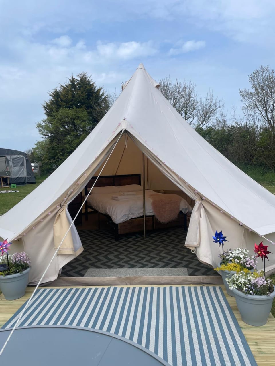 Country PUPkins Camping Luxury tent in East Devon District