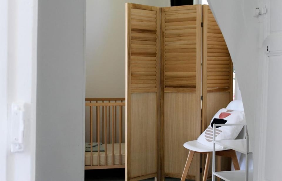 cot