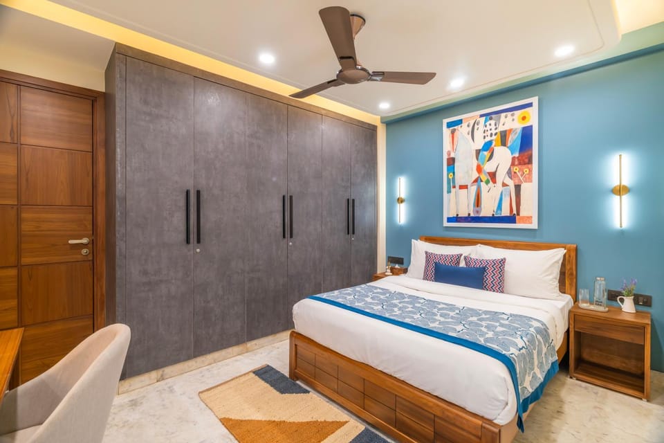 Bed, Bedroom, wardrobe, air conditioner