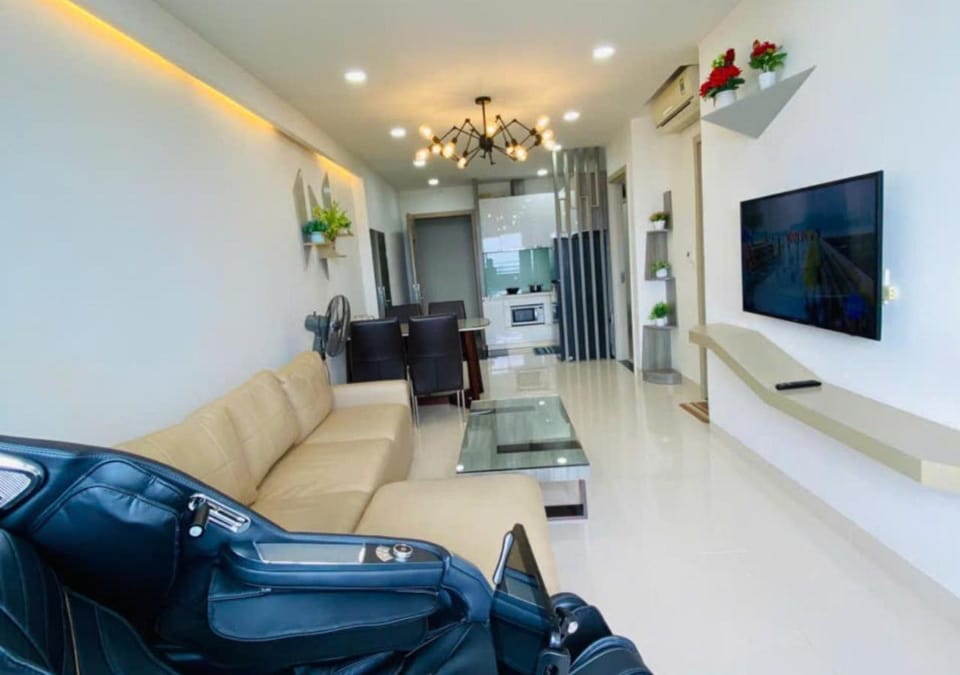 Living room, Entertainment