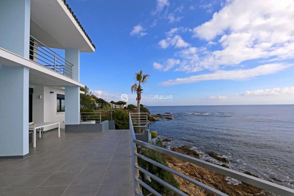 Villa BB - direct acces to sea Villa in Roquebrune-sur-Argens