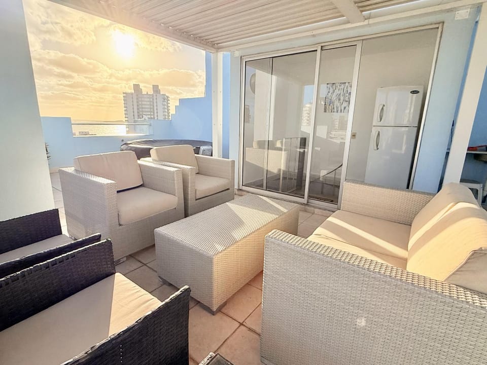 PHPunta CapFerrat, Penthouse Duplex, Jacuzzi y BBQ Apartment in Punta del Este