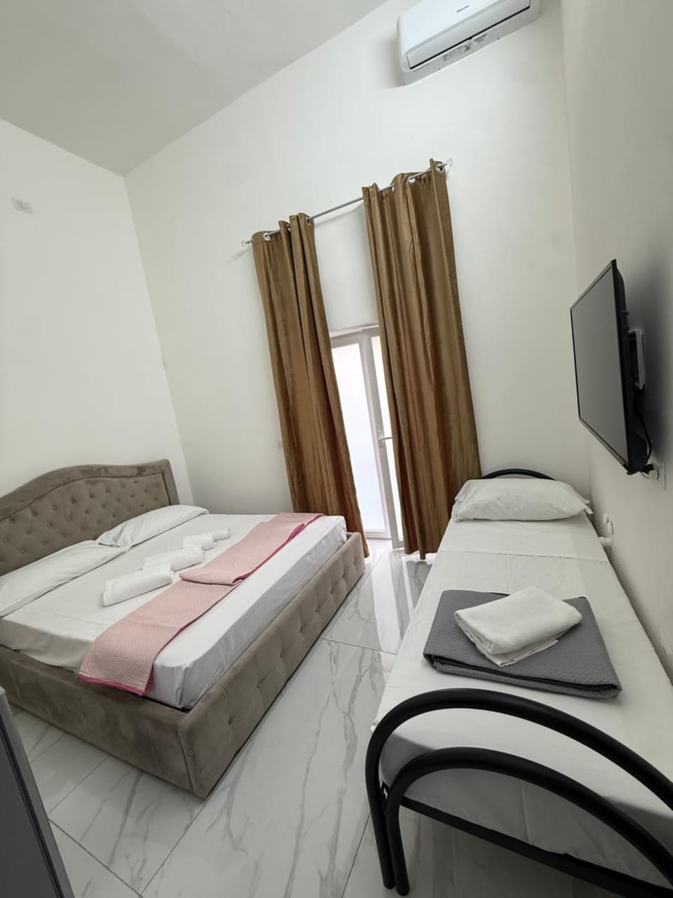HV Luigi 63 Apartment in Naples
