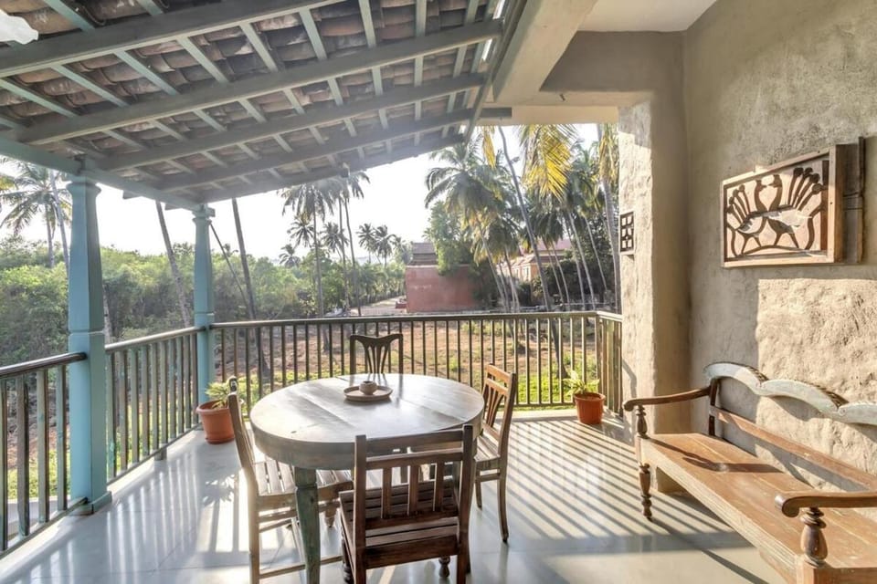 Belissimo Waterfront 9bhk Pvt Pool Siolim By Travae Hospitality Villa in Goa, India