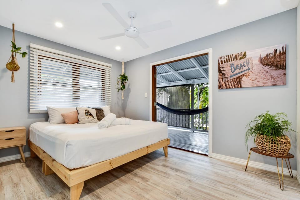 Sandy Toes and Salty Kisses Apartment in Marcoola