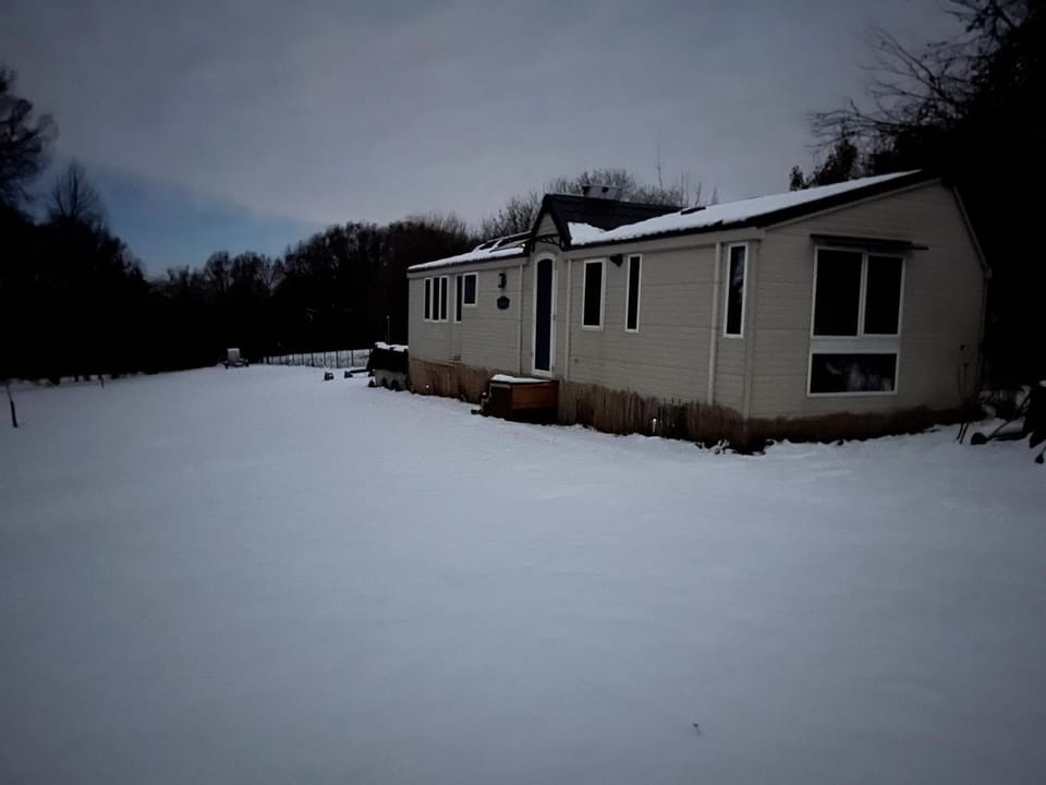 Property building, Natural landscape, Winter