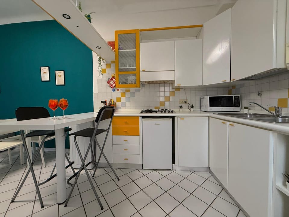 Kitchen or kitchenette, kitchen